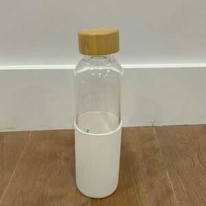 New Vuori Glass Water bottle